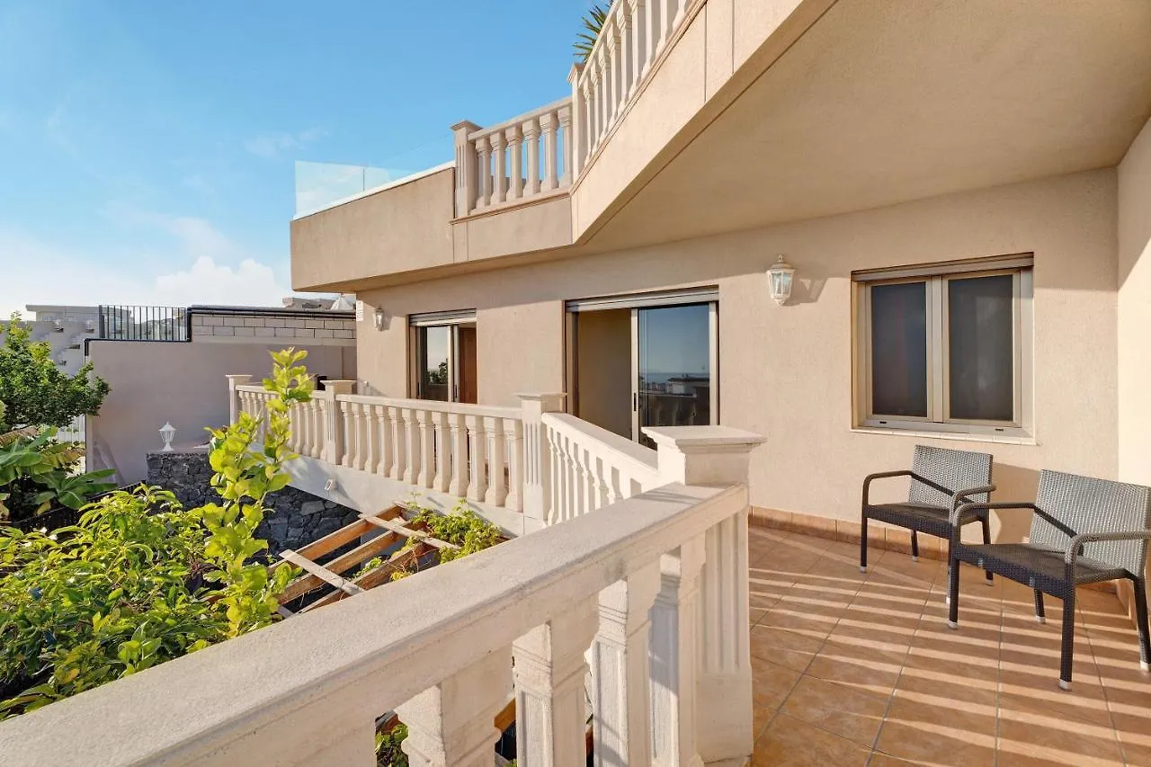 Villa Happy Holidays Pool Private Puerto de Santiago  0*, Puerto de Santiago (Tenerife)