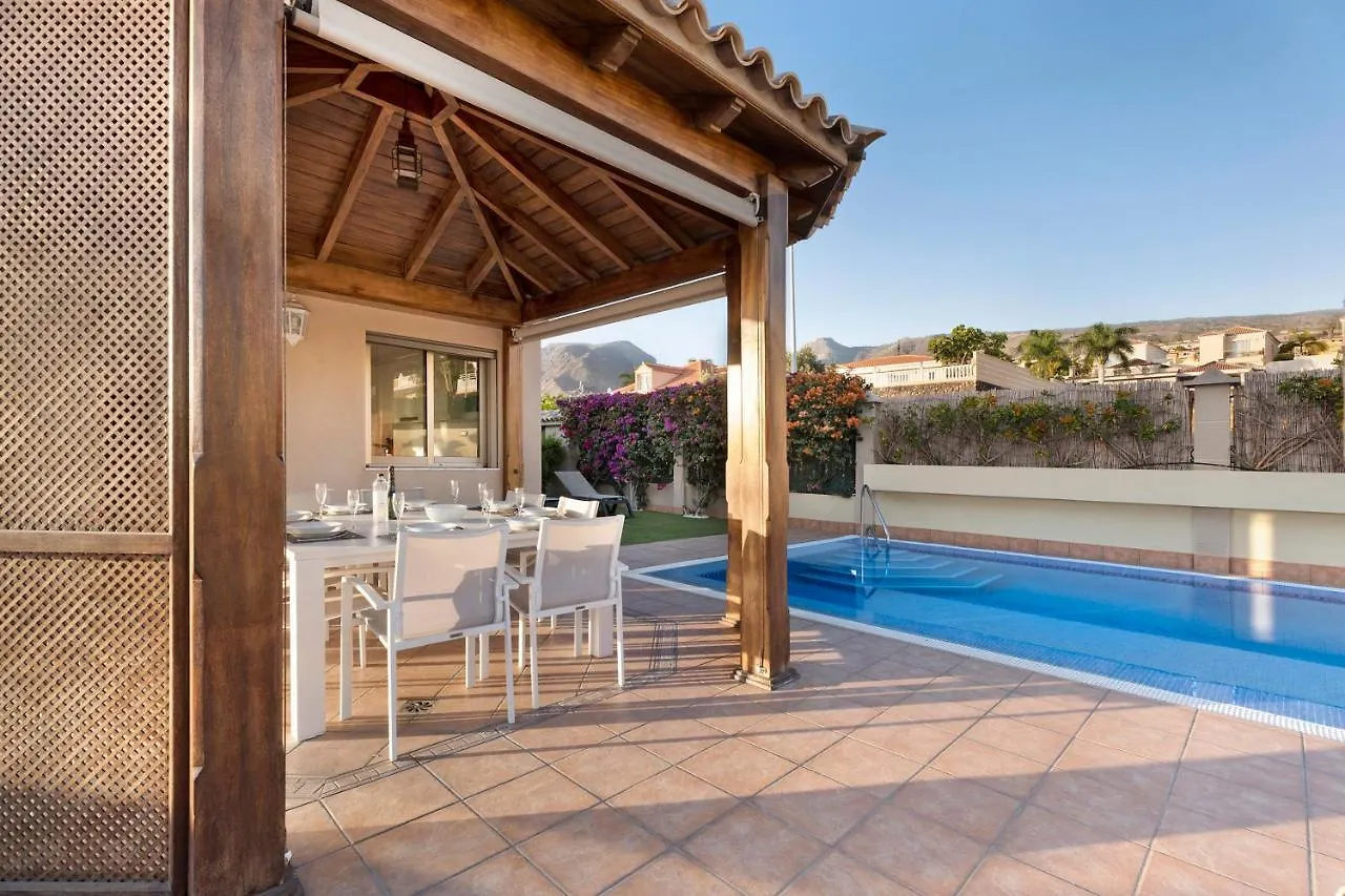 Villa Happy Holidays Pool Private Puerto de Santiago  Ισπανία