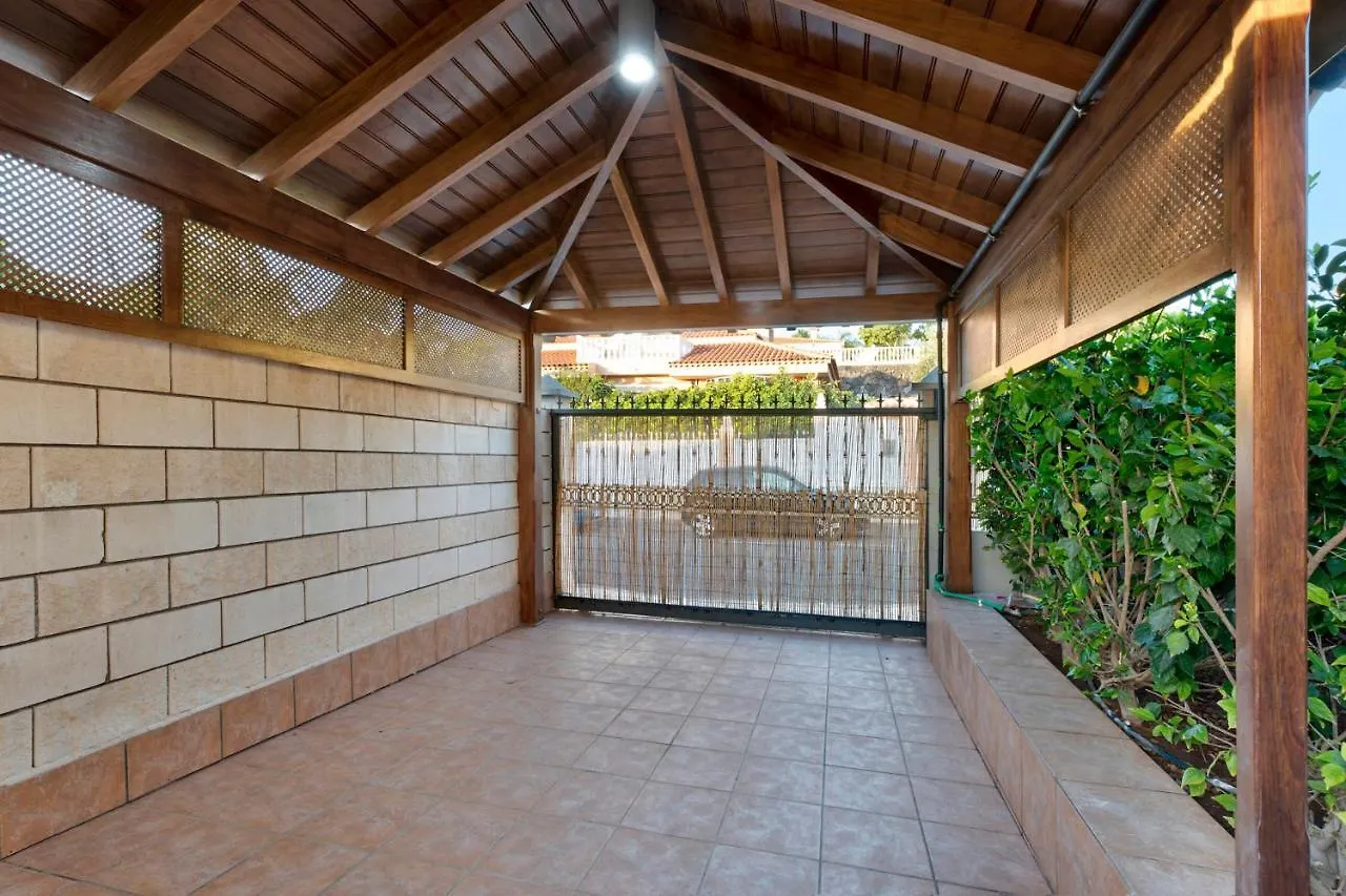 Villa Happy Holidays Pool Private Puerto de Santiago  0*, Puerto de Santiago (Tenerife) Ισπανία